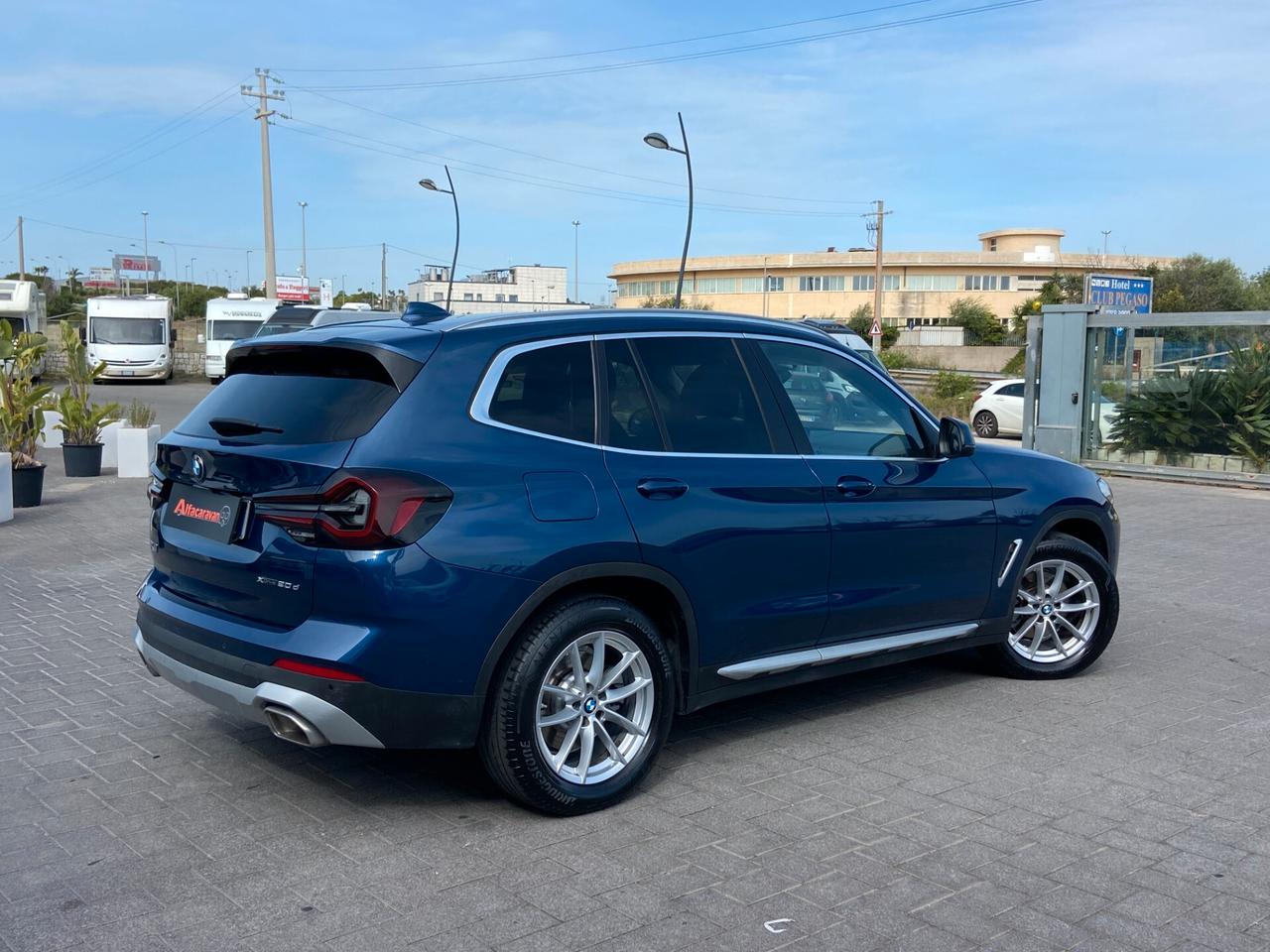 BMW X3 xdrive20d mhev 48V auto
