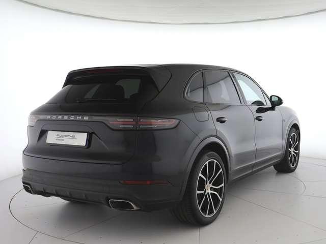 Porsche Cayenne 3.0 e-hybrid tiptronic