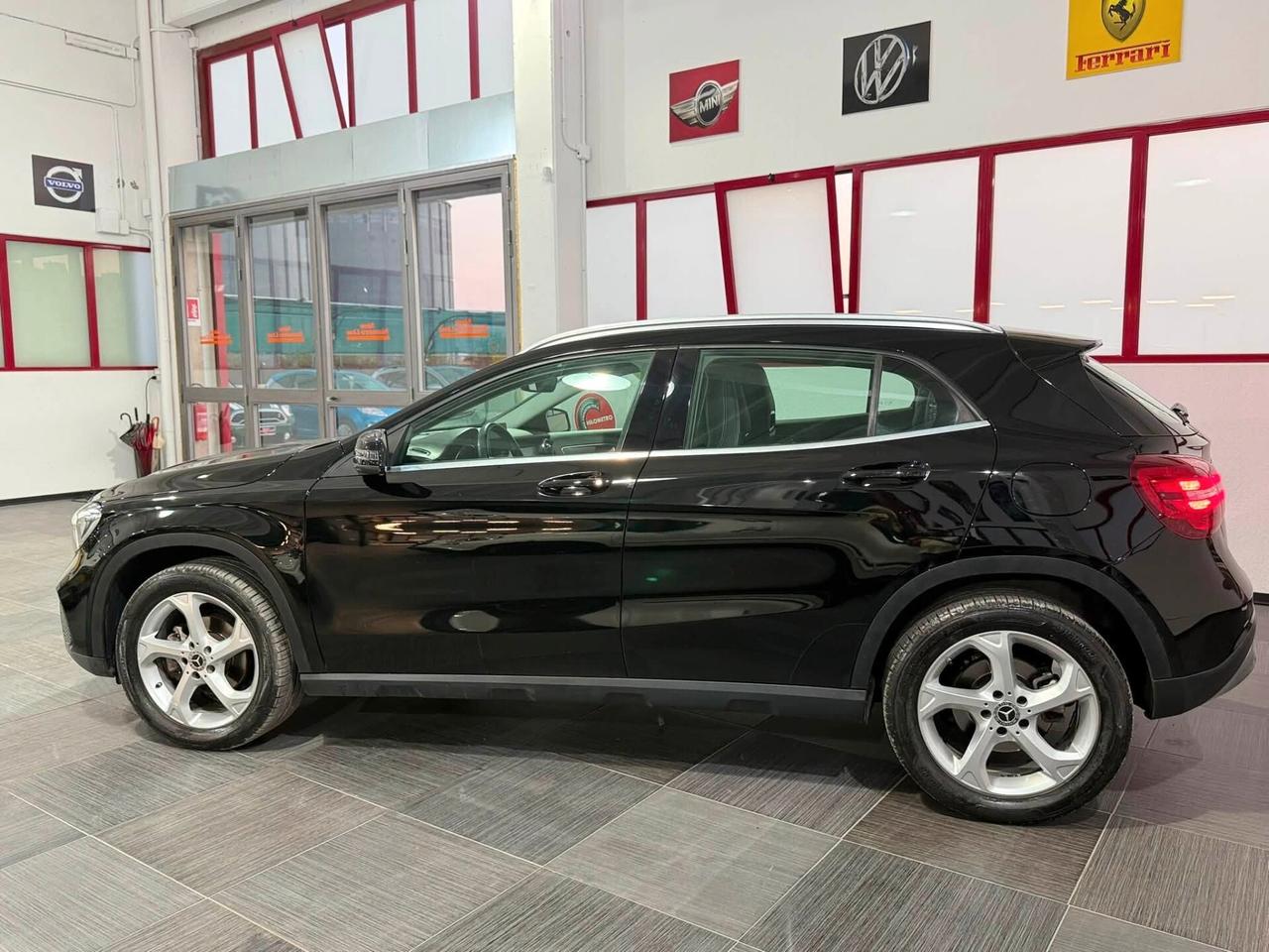 Mercedes GLA 220 4Matic 170cv CDI Sport 2018