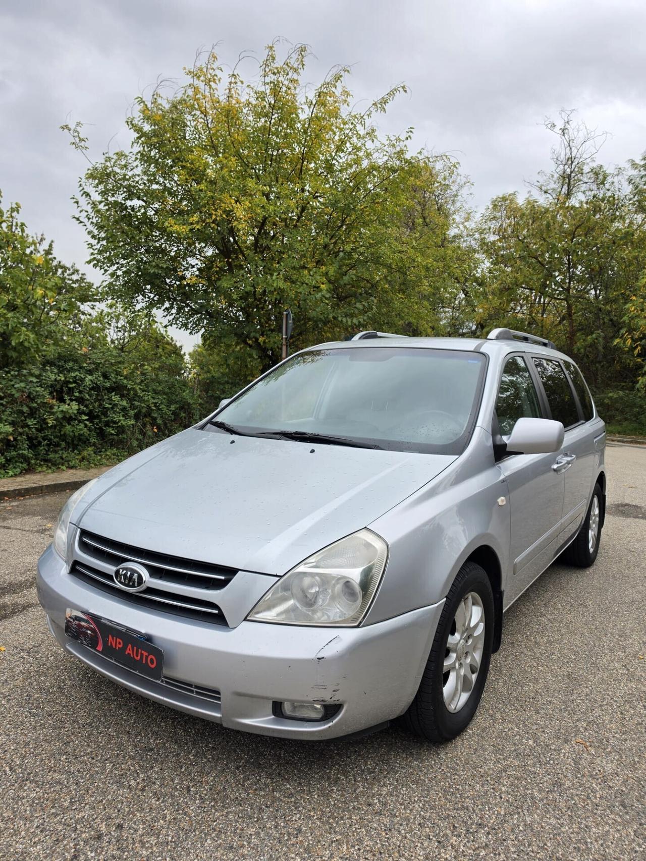 Kia Carnival GT Class 7 posti
