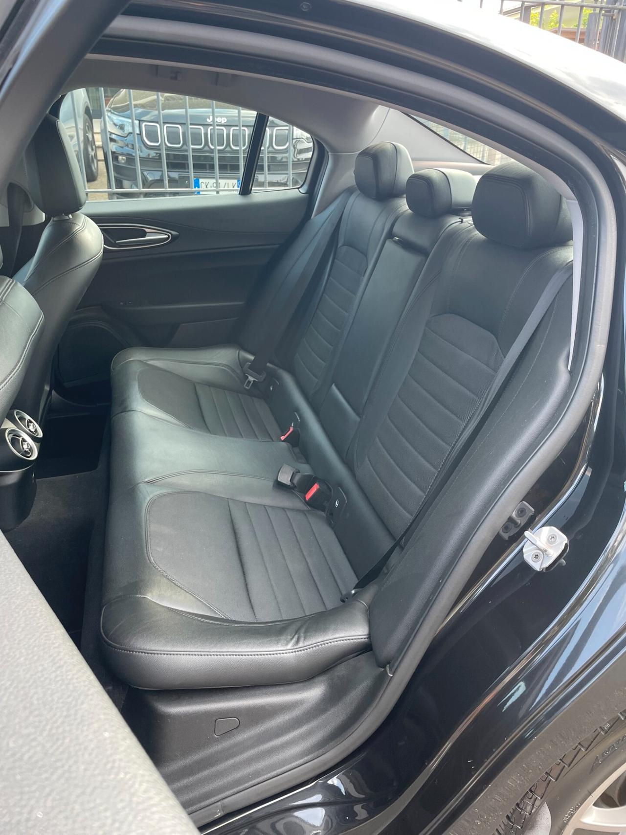 ALFA ROMEO Giulia 2.2 Turbodiesel 150CV AT8 SUPER