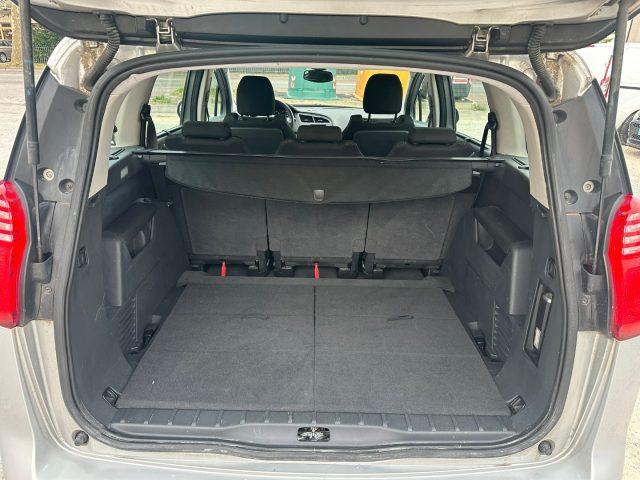 PEUGEOT 5008 7 posti ! 1.6 HDi 110CV Tecno