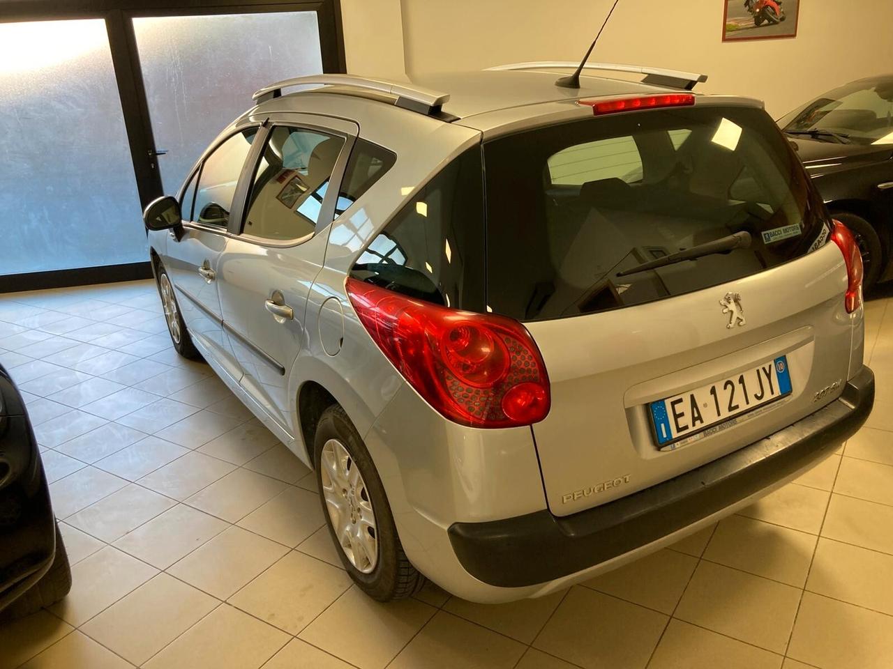 Peugeot 207 1.6 8V HDi 93CV SW X Line