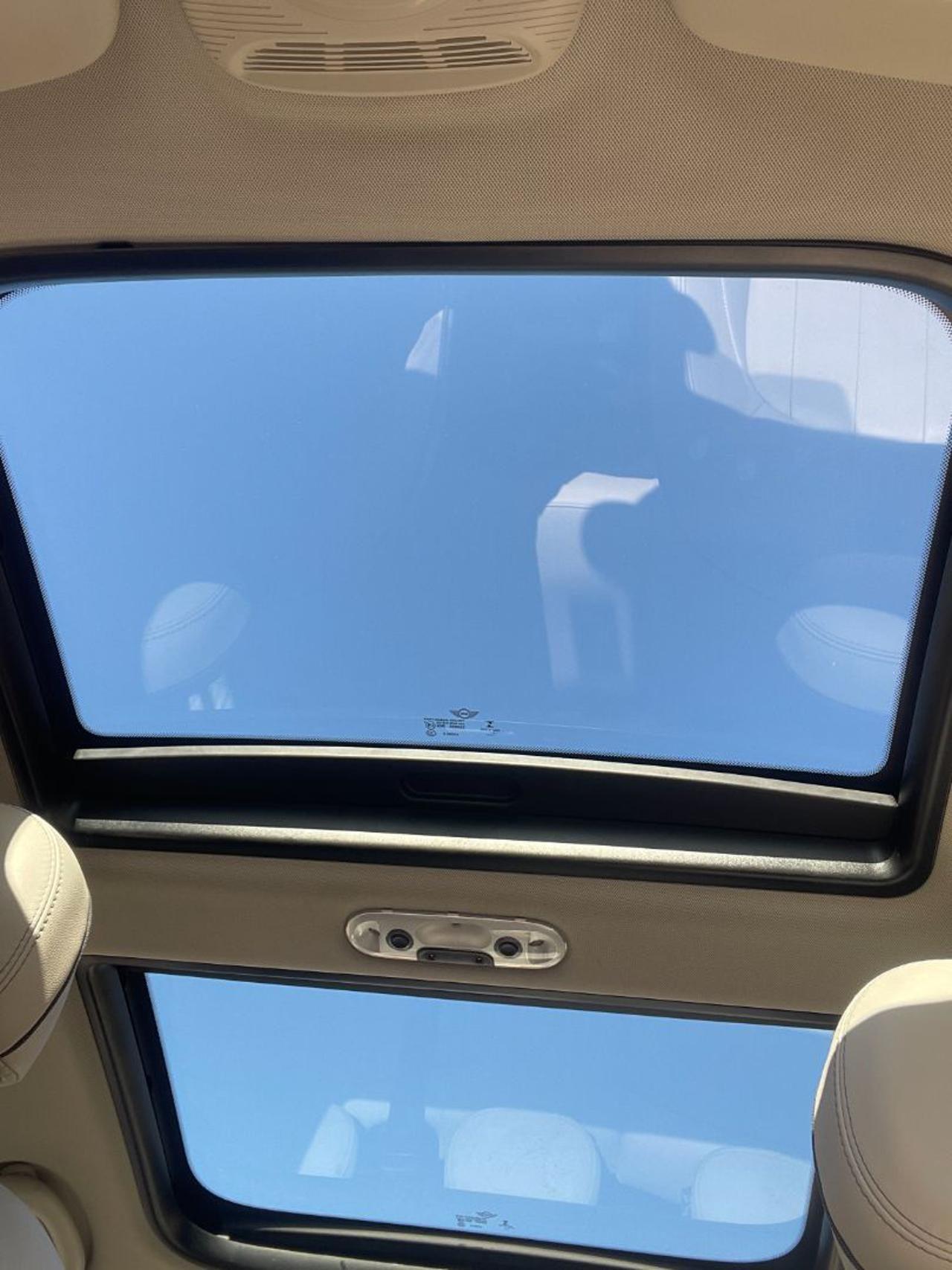 MINI Clubman 2.0 Cooper SD con tetto apribile