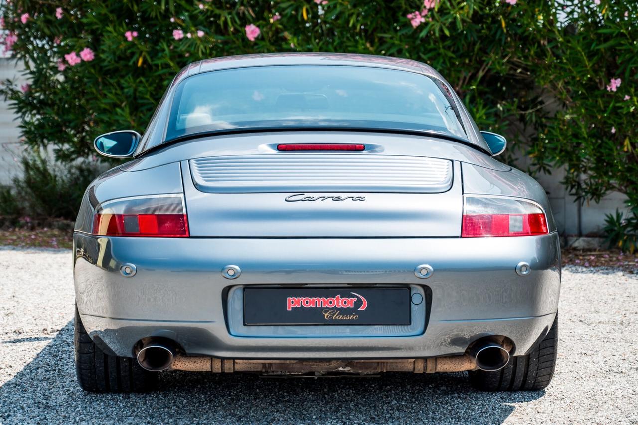 Porsche 911 996 Cabriolet Carrera 2