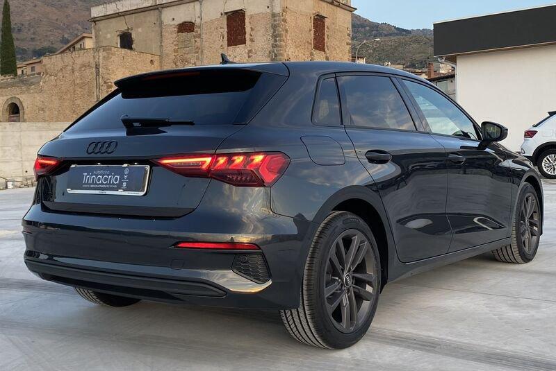 Audi A3 Sportback S Line interno 2.0 TDI 116CV S-Tronic 30