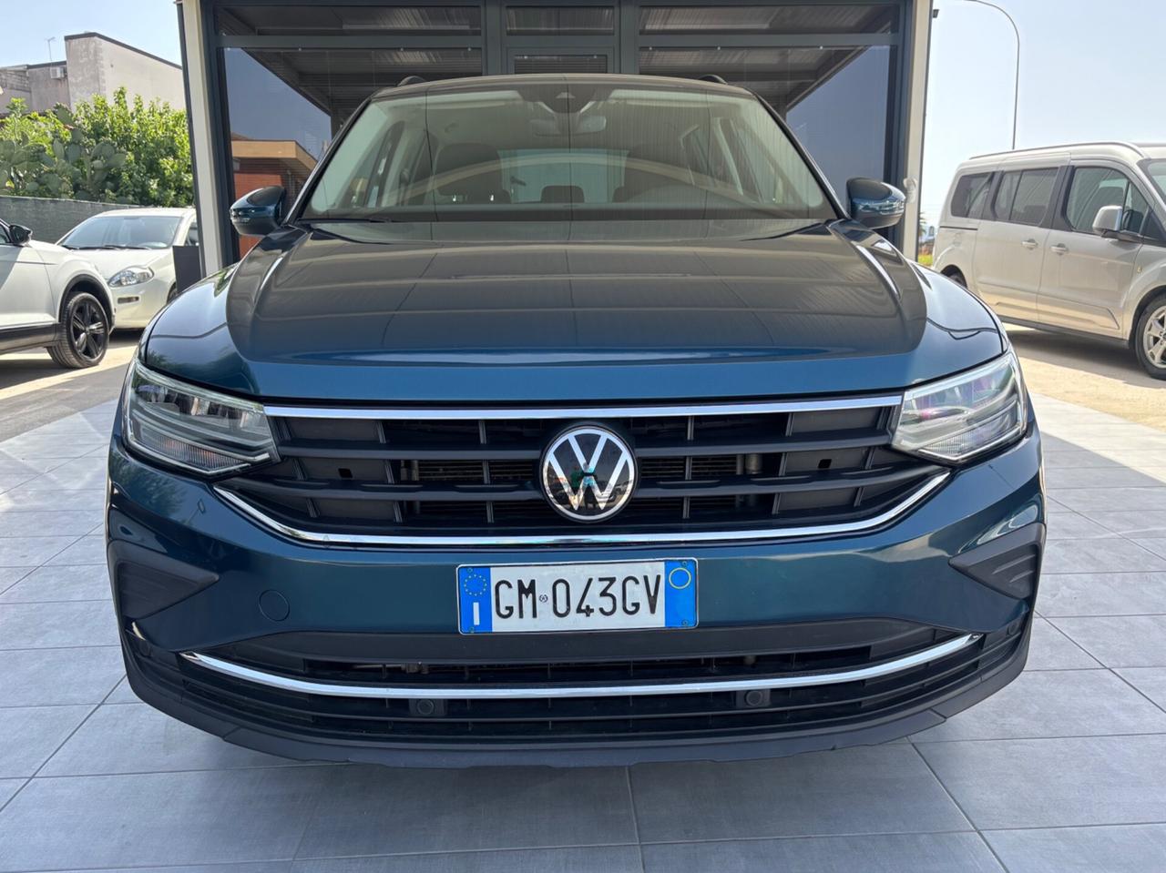 Volkswagen Tiguan 2.0 TDI 150 CV SCR DSG R-Line