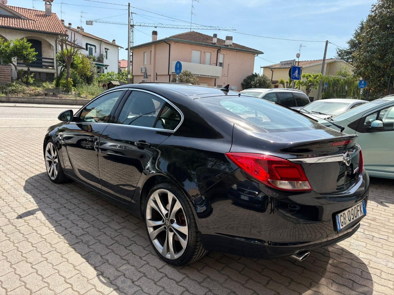 Opel Insignia 2.0 CDTI 160CV - Berlina -