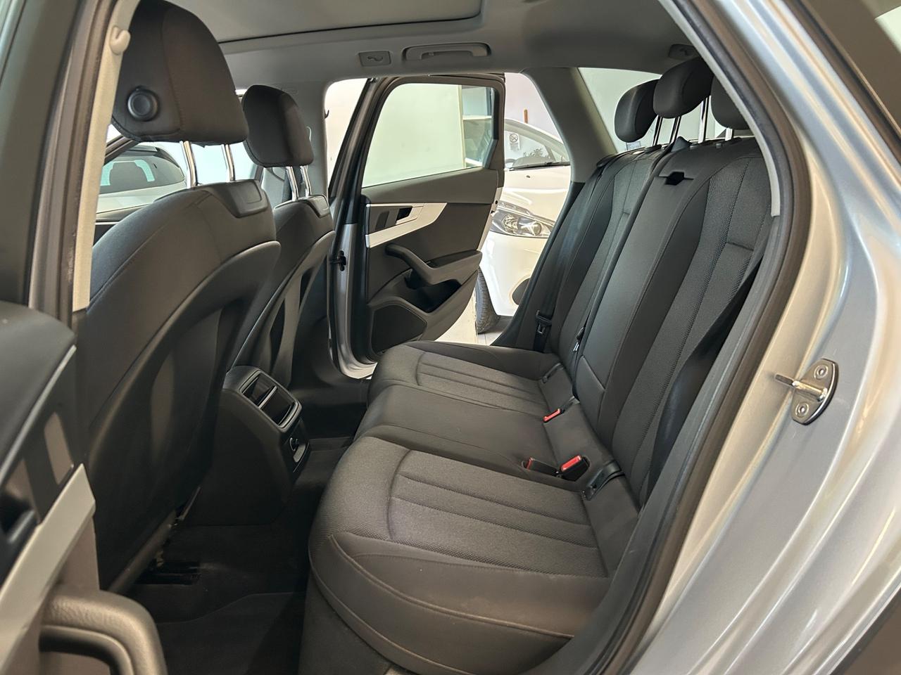 Audi A4 allroad 2.0 TDI 190cv solo 86.000km