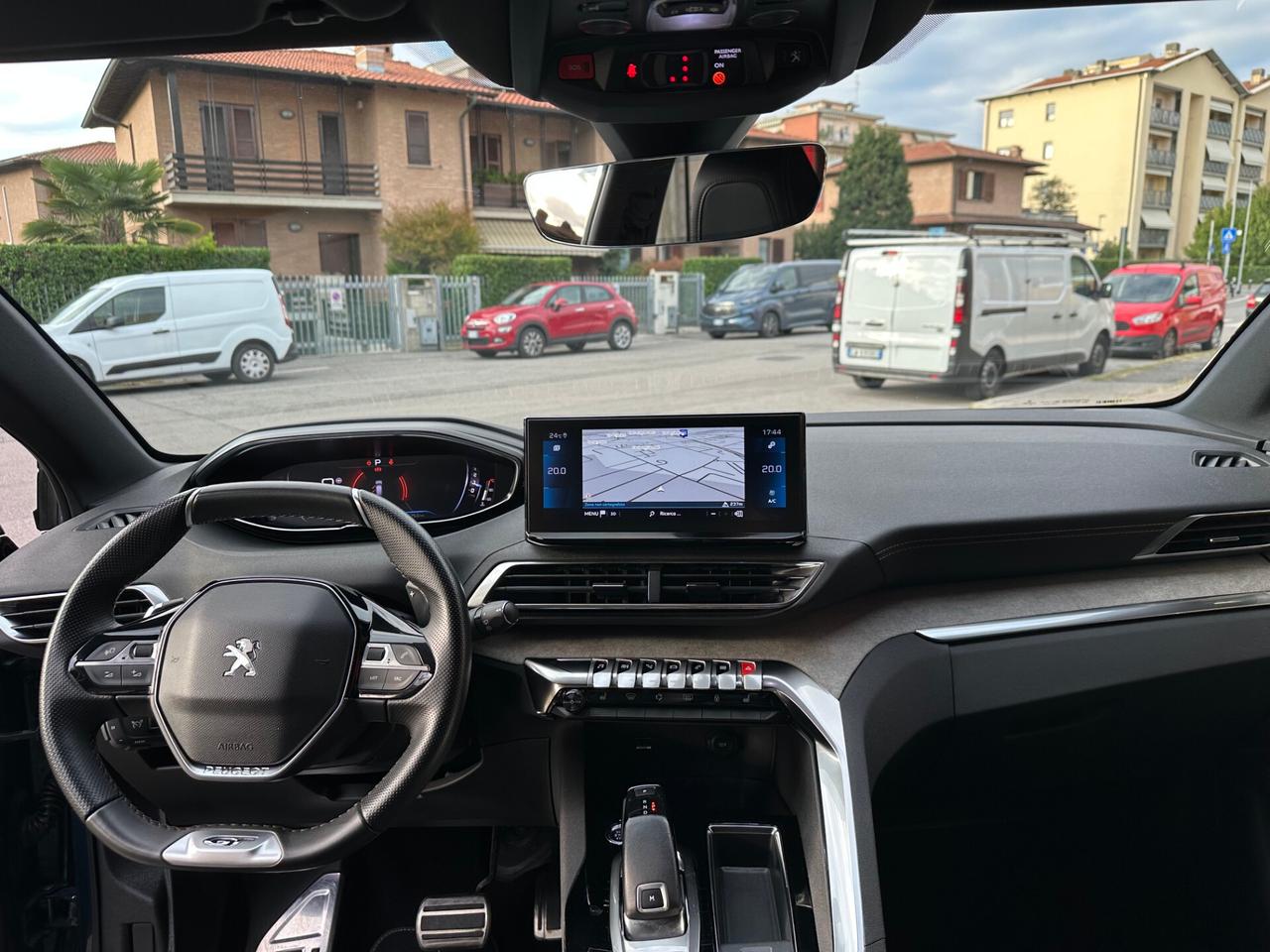Peugeot 3008 1.2 puretech turbo EAT8 GT GARANZIA PERMUTE