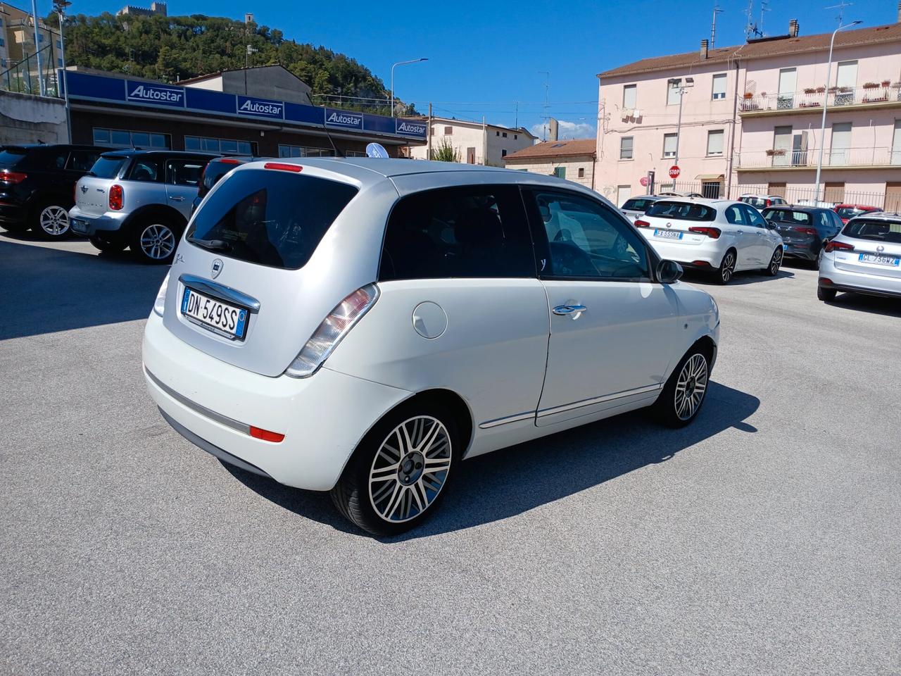 LANCIA YPSILON 1.2 BENZINA
