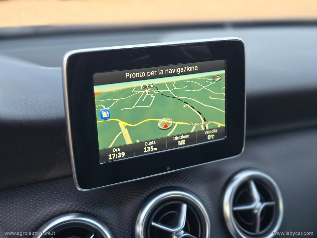 MERCEDES-BENZ A 180 d Sport