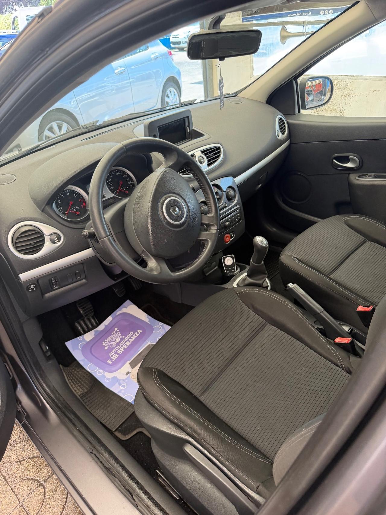 Renault Clio 1.2 16V 5 porte GPL Yahoo!