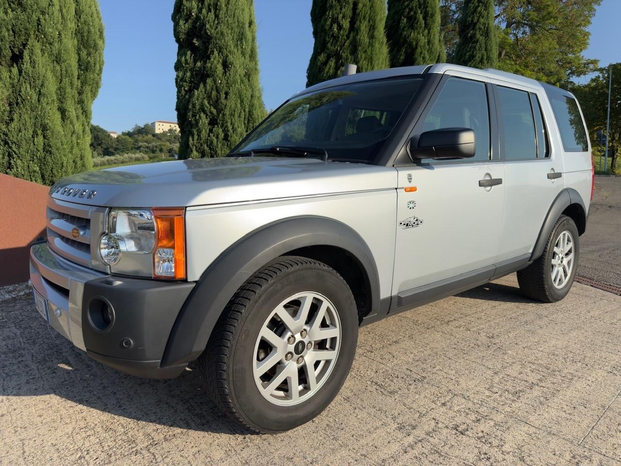 Land Rover Discovery 3 2.7 TDV6 HSE