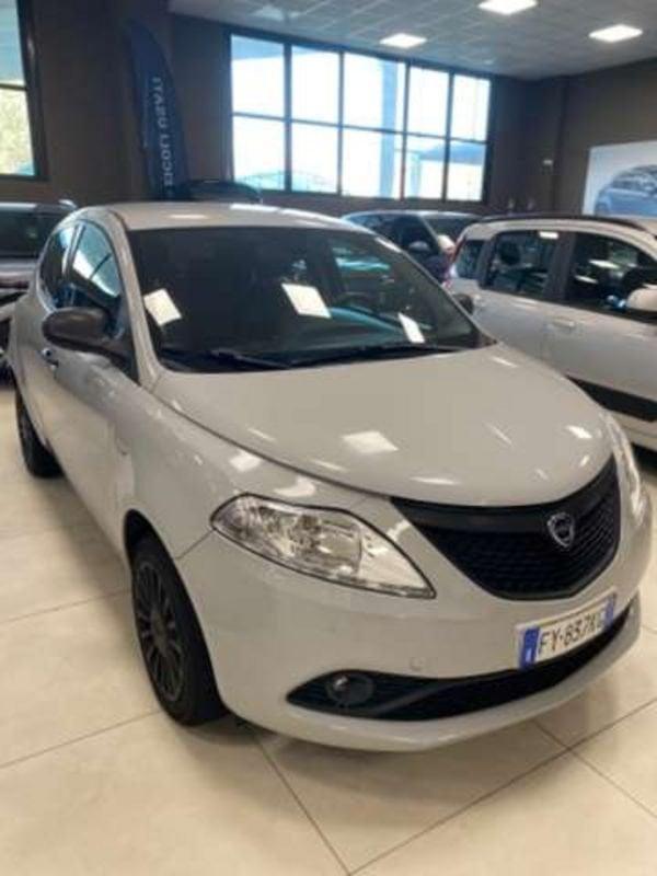 Lancia Ypsilon 5 Porte 1.2 Elefantino