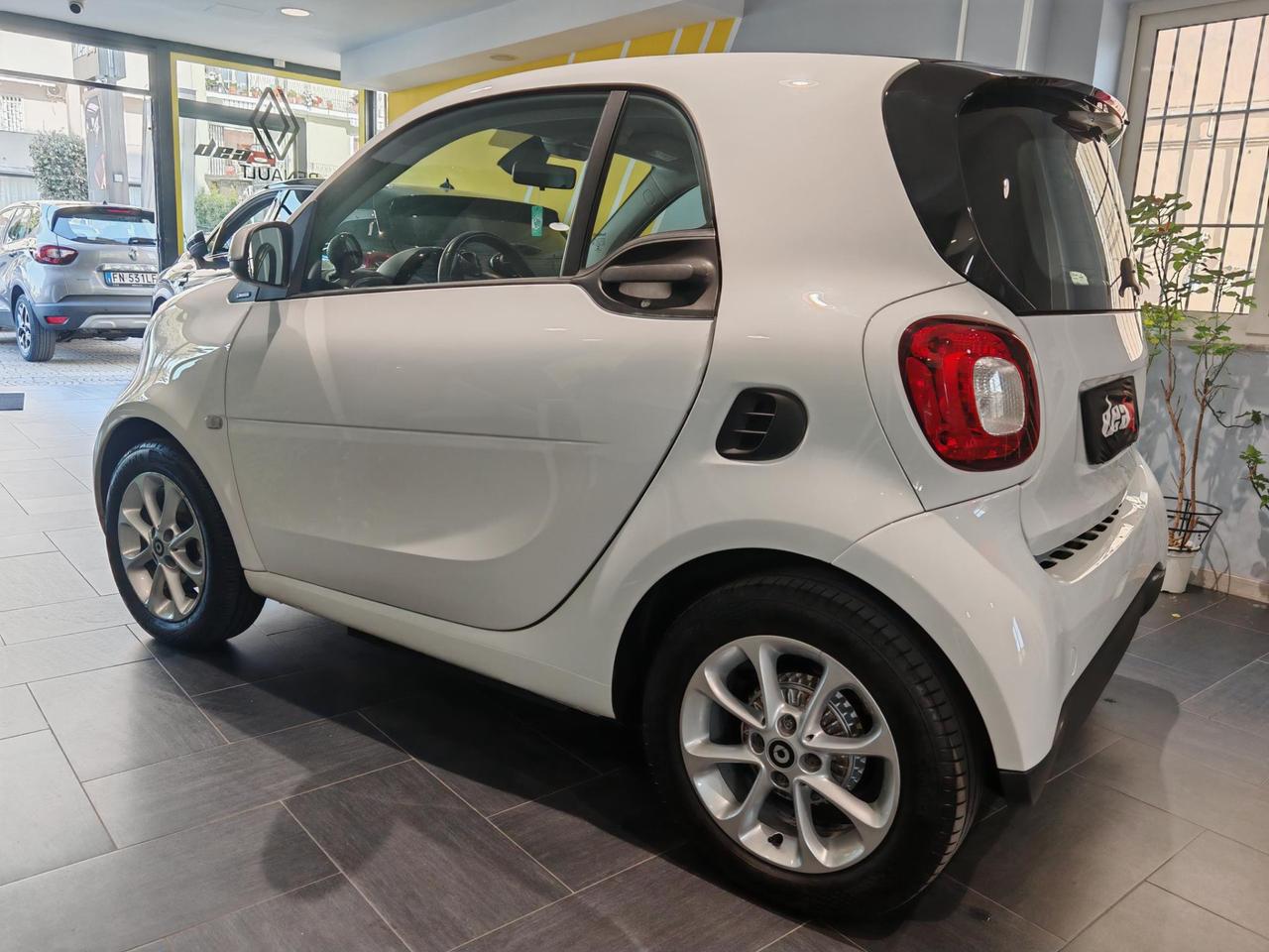 Smart fortwo coupe Fortwo electric drive Youngster
