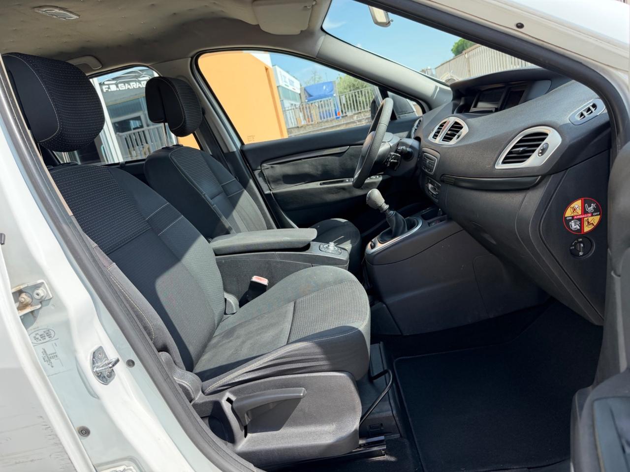 Renault Scenic Scénic X-Mod 1.5 dCi 110CV Dynamique