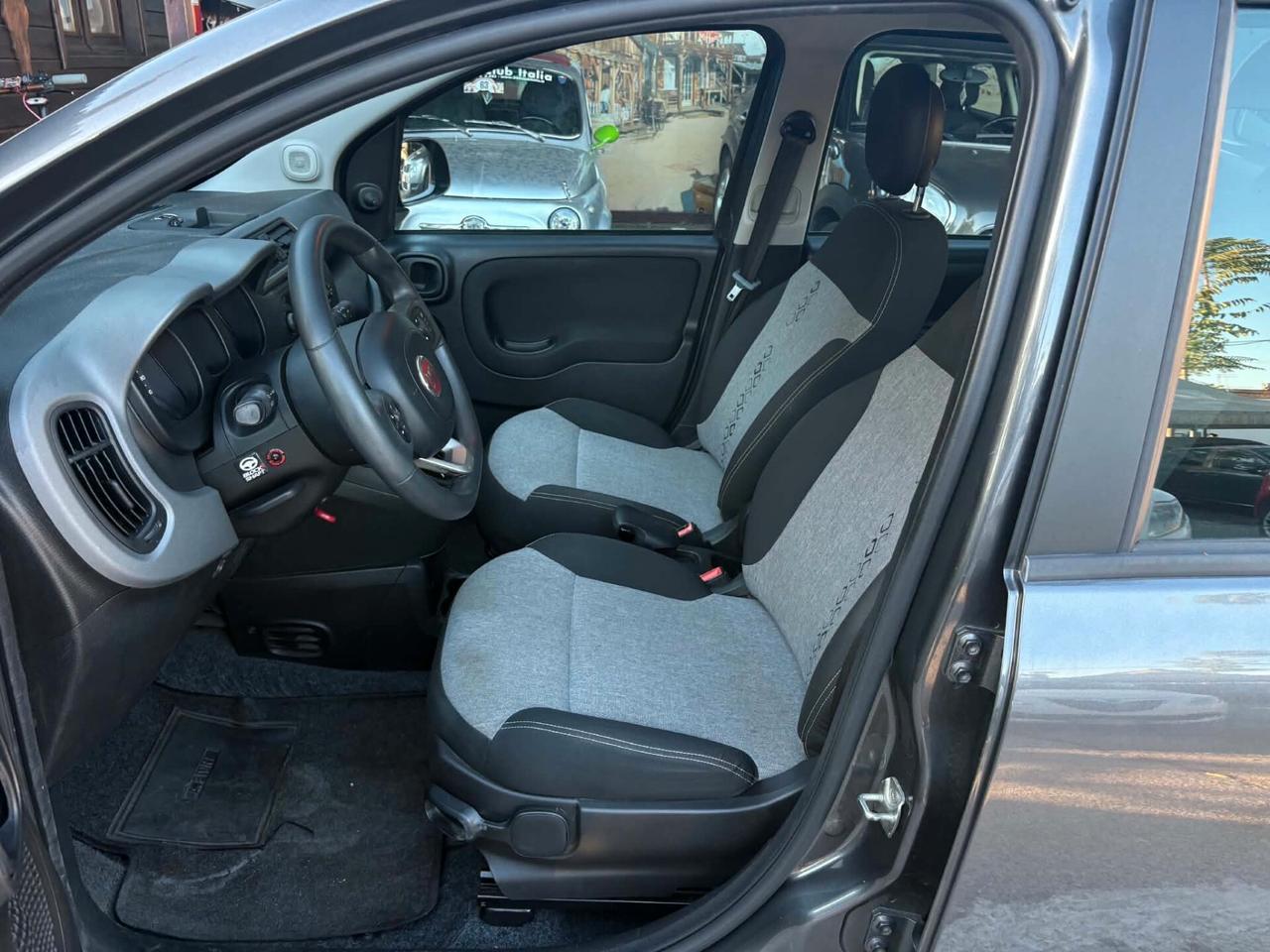Fiat Panda 0.9 TwinAir Turbo S&S Pandazzurri GPL 2028
