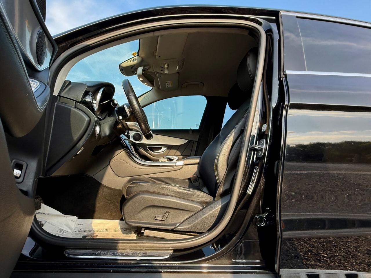 MERCEDES-BENZ GLC 220 D 4 MATIC AMG PREMIUM IVA ESPOSTA