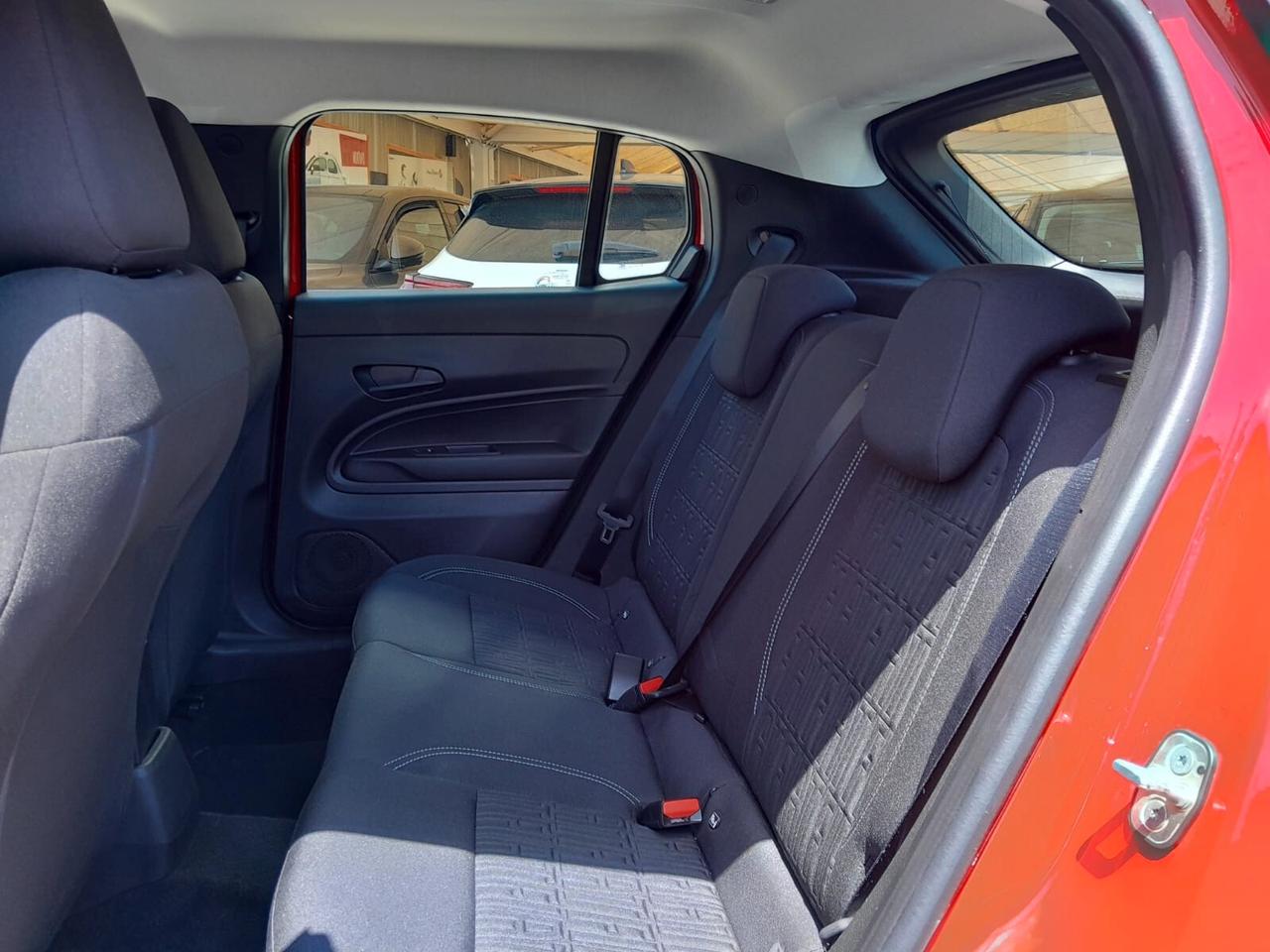 Fiat 600 Hybrid 100 CV DCT MHEV La Prima