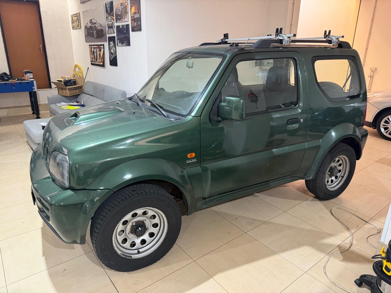 Suzuki Jimny 1.5 DDiS cat 4WD JLX