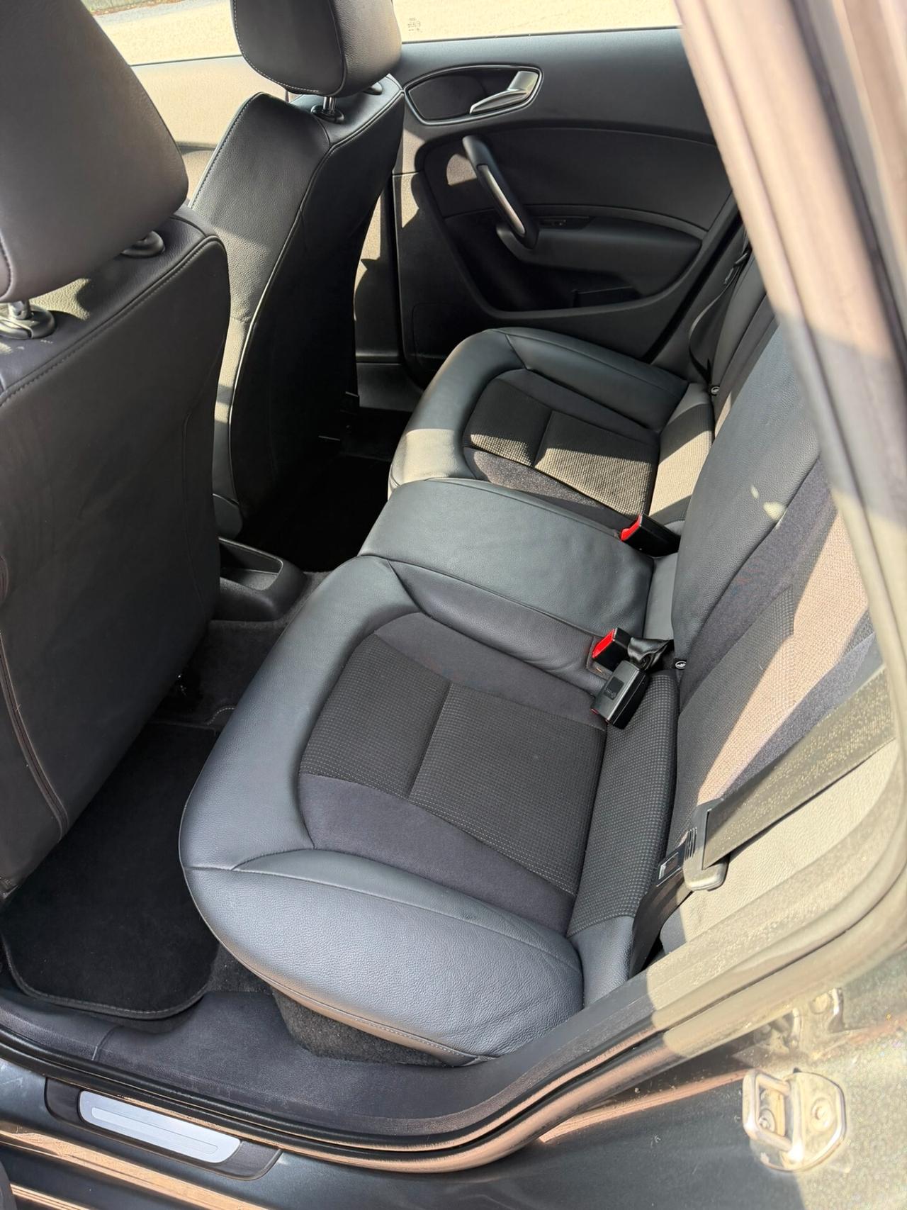 Audi A1 1.6 TDI S tronic line edition