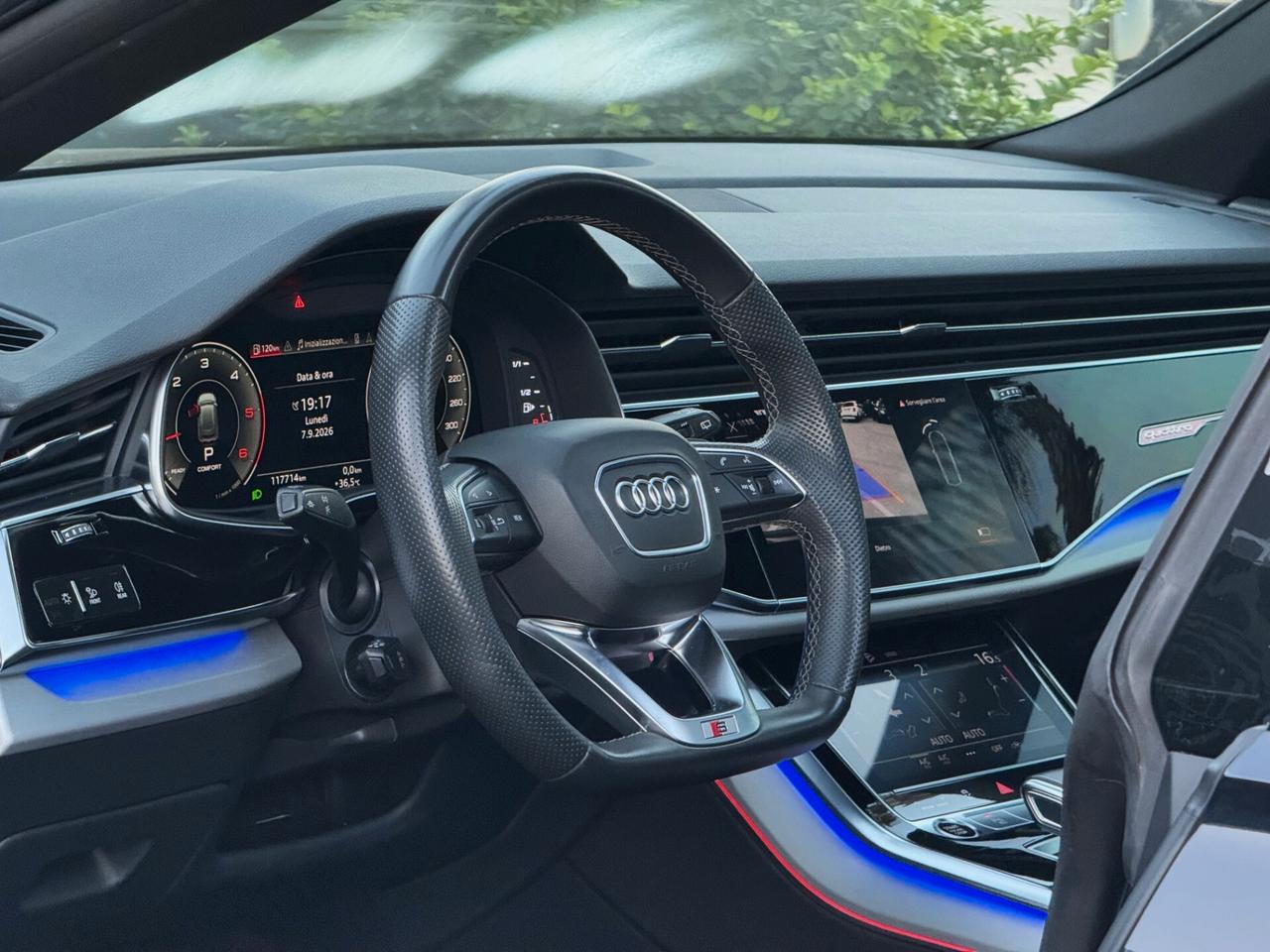 Audi Q8 50 TDI MHEV S line Plus Quatt 286CV TETTO