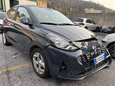 HYUNDAI I10 1.0 BENZINA SINISTRATA MARCIANTE AIRBAG OK