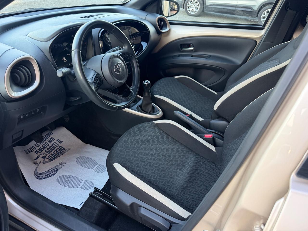 Toyota Aygo X 1.0i 72 CV 5 porte Trend
