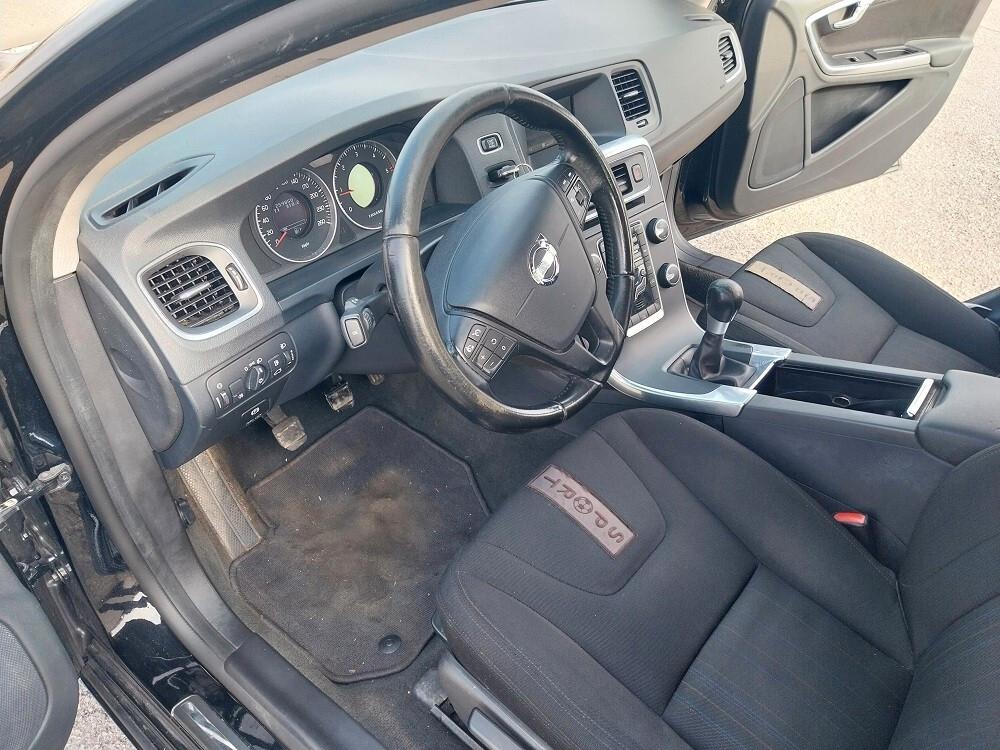 Volvo V60 D2 1.6 Momentum