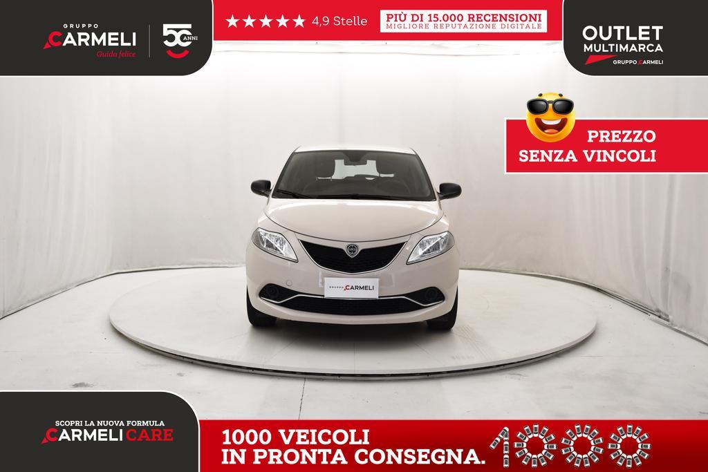 Lancia Ypsilon 5 Porte 1.2 Silver