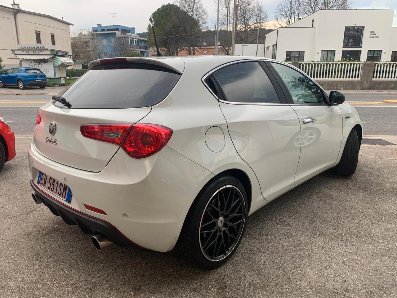 Alfa Romeo Giulietta 1.6 JTDm-2 105 CV Neopat.