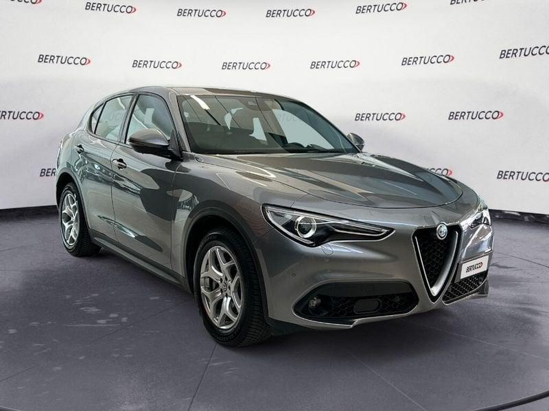 Alfa Romeo Stelvio 2.2 Turbodiesel 160 CV AT8 RWD Business