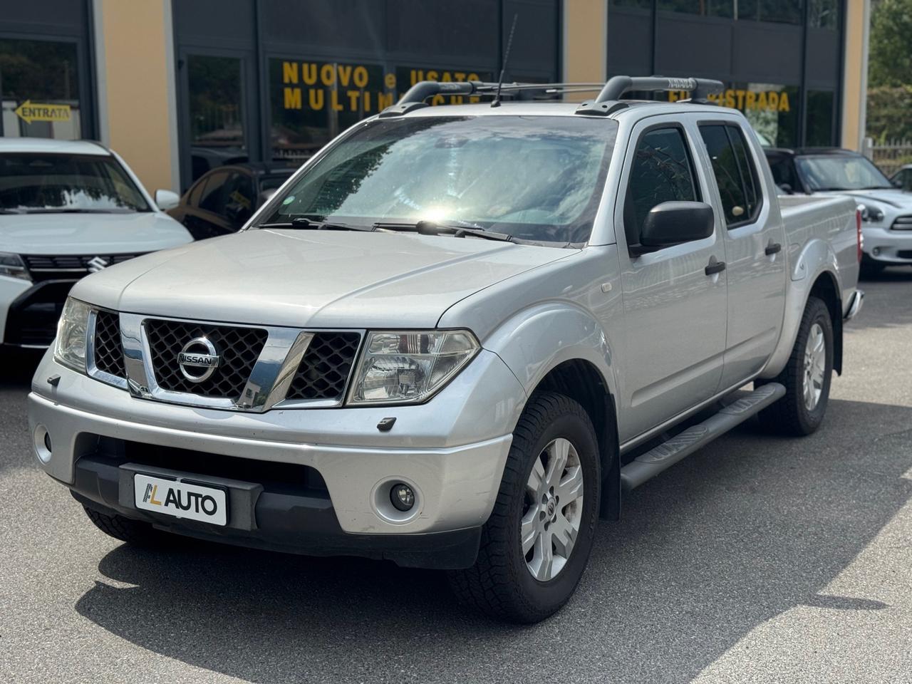 Nissan Navara 2.5 dCi 4 porte Double Cab SE