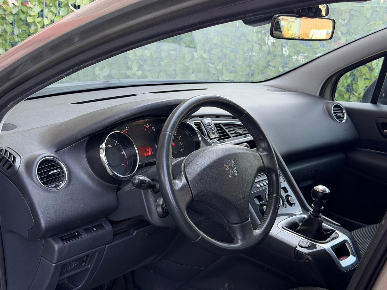 Peugeot 5008 1.6 HDi 110CV Premium