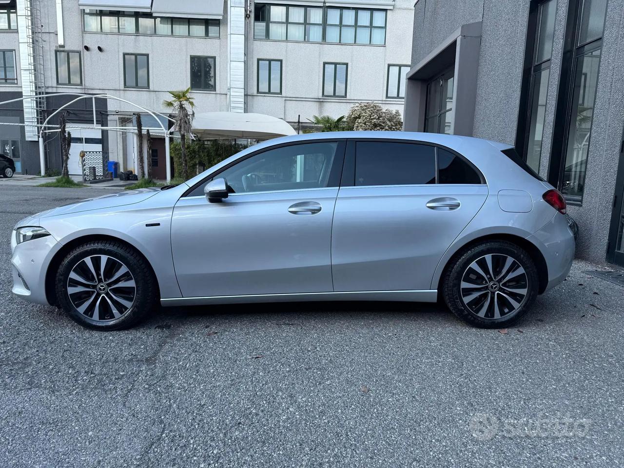 Mercedes A 250 e EQ-POWER Business Extra 7G-DCT