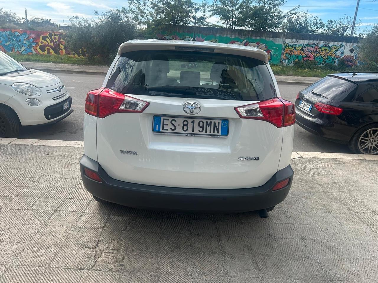 Toyota RAV 4 RAV4 2.0 D-4D 2WD