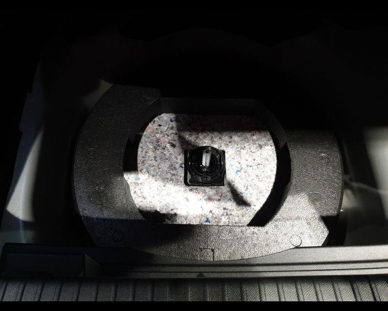 DS DS3 Crossback PureTech 100 Bastille Business