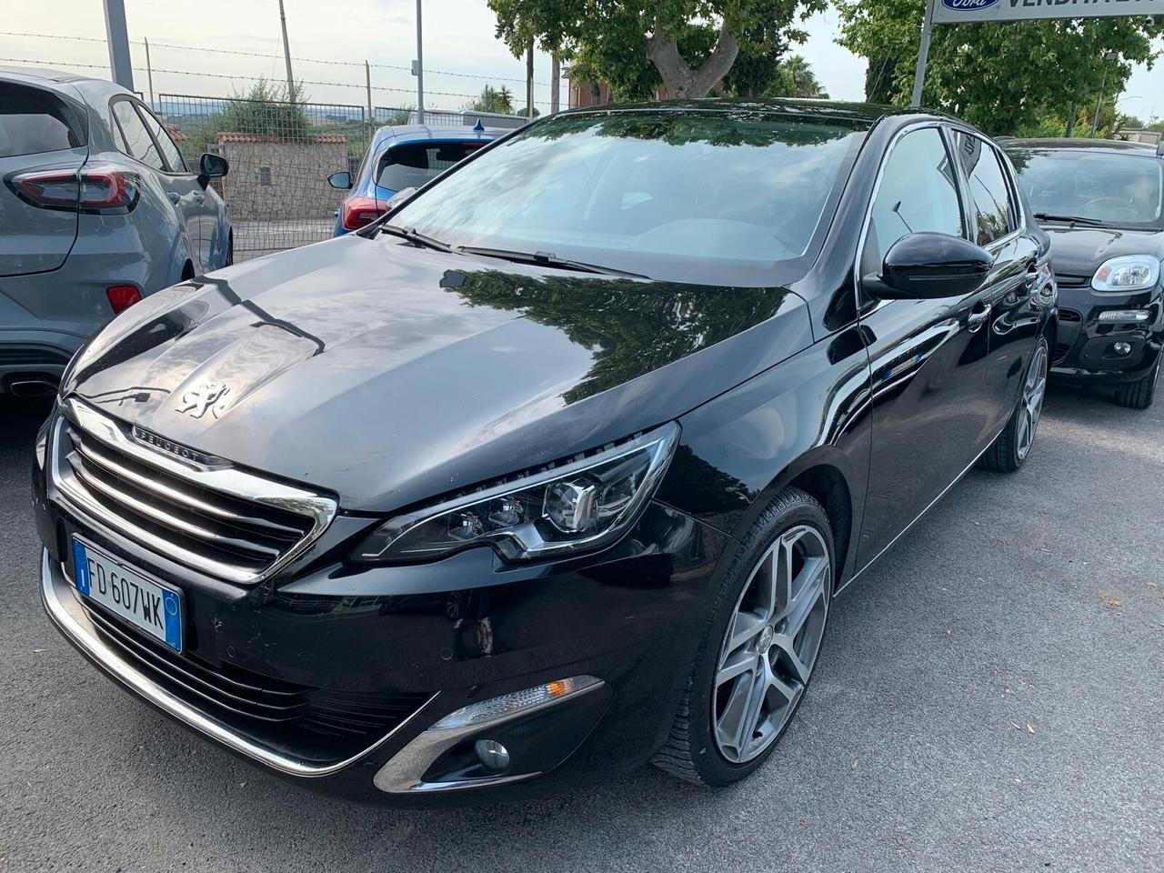 Peugeot 308 BlueHDi 120 S&S Allure