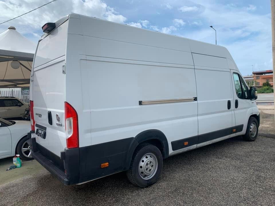 Fiat Ducato Maxi tetto alto Pedana estraibile