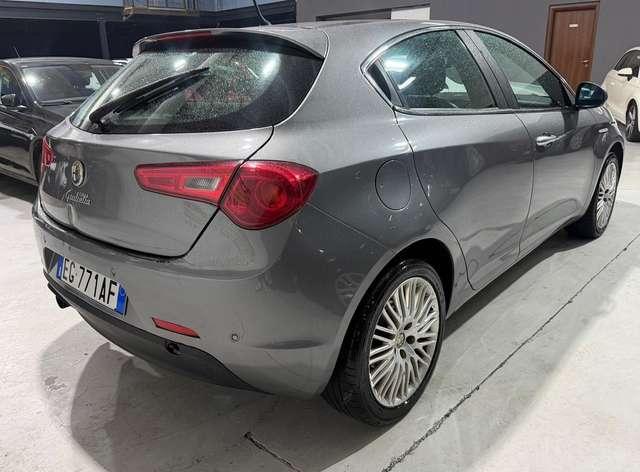 Alfa Romeo Giulietta Benzina Tetto Panoramico