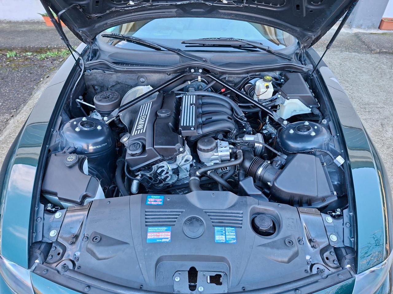 Bmw Z4 roadster 2.0i *VERDE TIEFGRUN*