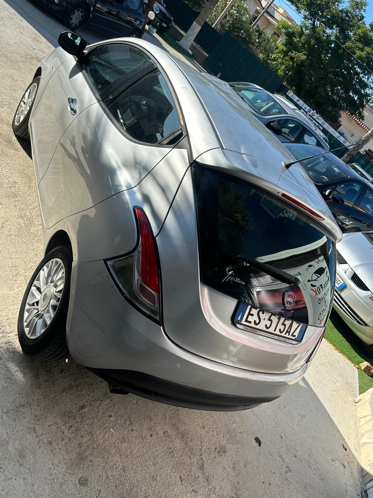 Lancia Ypsilon 1.3 MJT 16V 95 CV 5 porte S&S Platinum