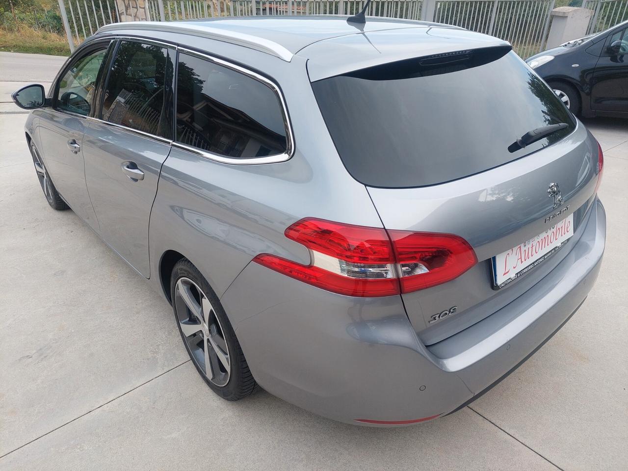 Peugeot 308 BlueHDi 130 S&S Allure