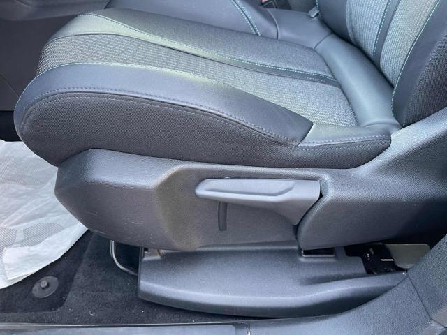 PEUGEOT 3008 PureTech Turbo 130 S&S EAT8 Allure Pack