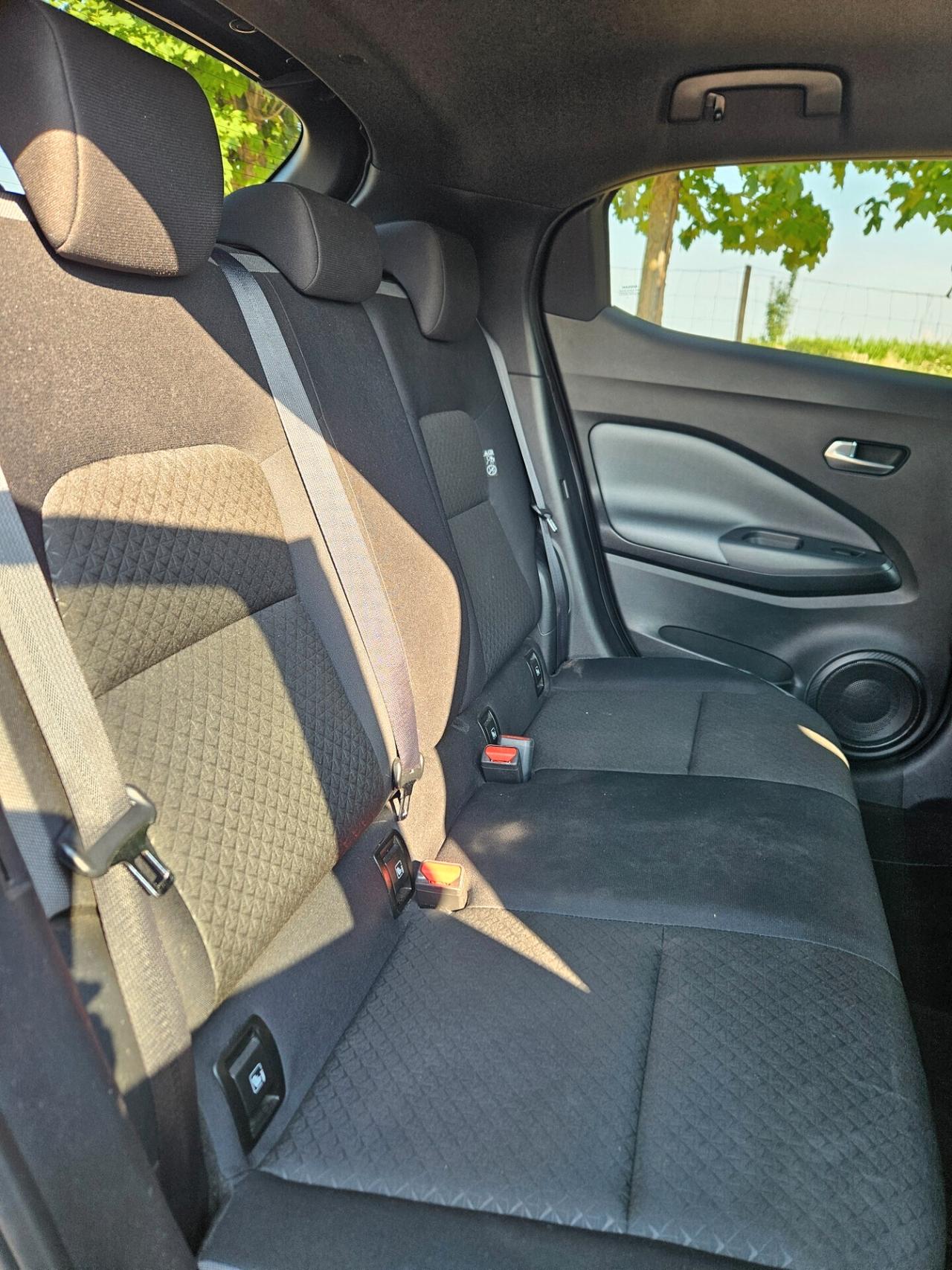 Nissan Juke 1.0 DIG-T 114 CV N-Connecta
