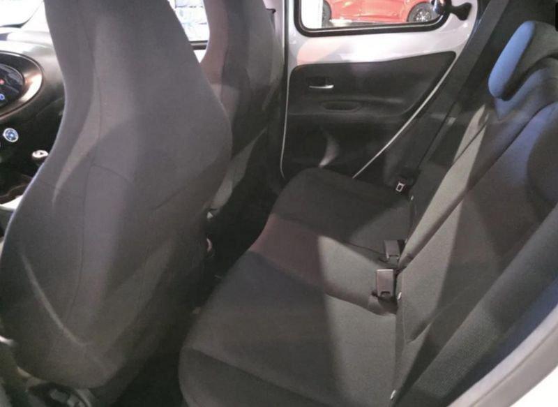 Toyota Aygo Aygo Connect 1.0 VVT-i 72 CV 5 porte x-play