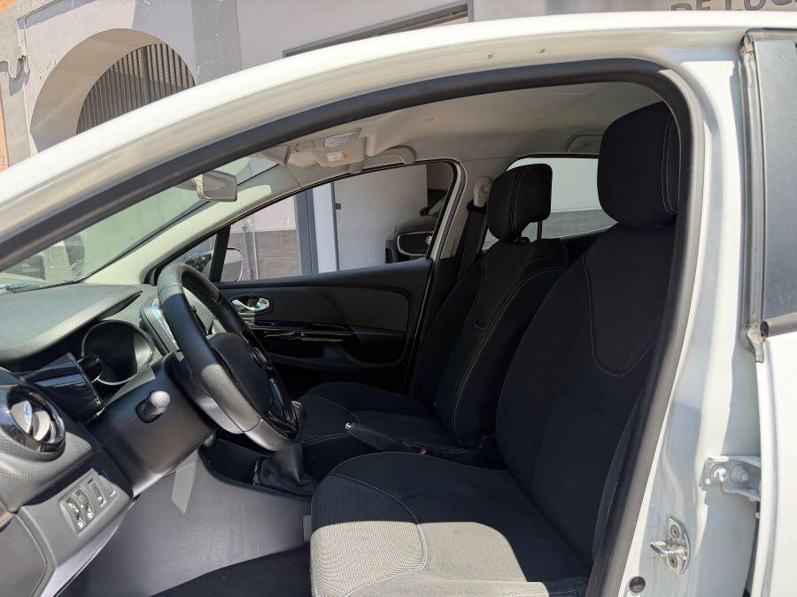 RENAULT CLIO 1.5 DCI 75 CV LIVE NAVI CERTIFICATA