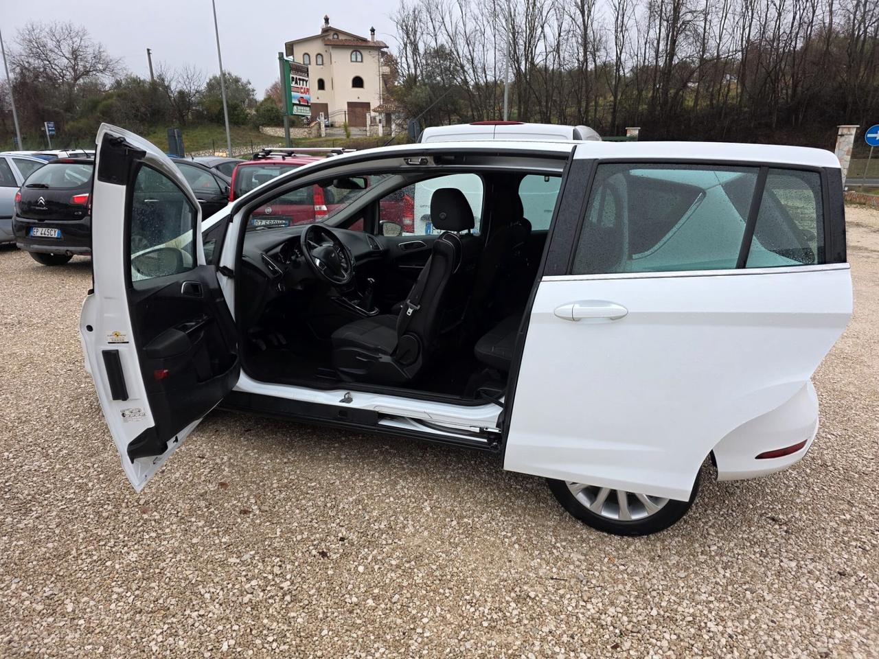 Ford B-Max 1.5 TDCi 75 CV Business Titanium