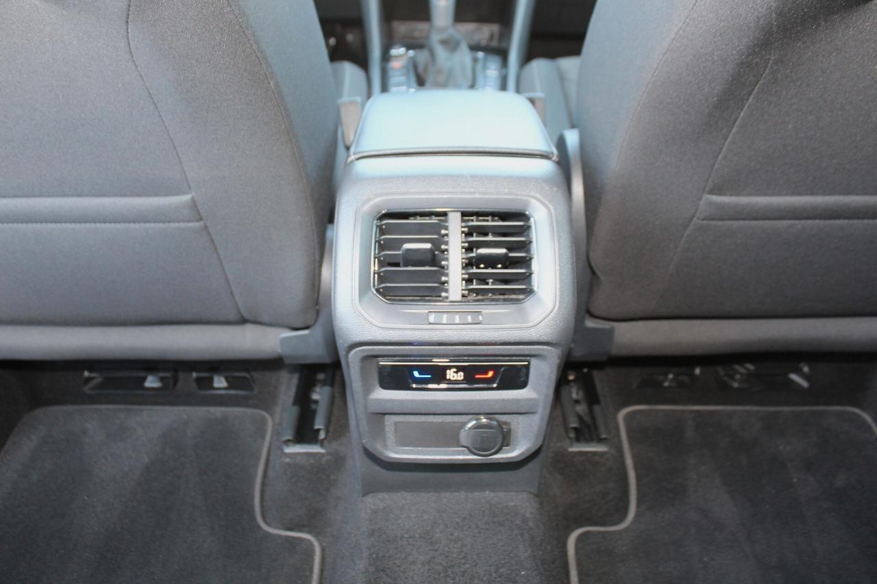 Volkswagen Tiguan 2.0 TDI 150 CV SCR DSG Elegance